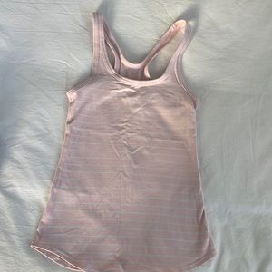 Lululemon tank size 4